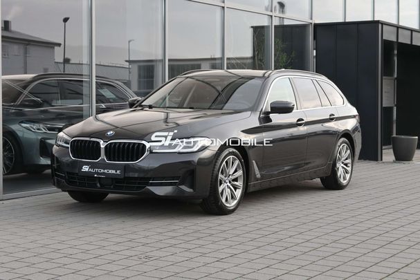 BMW 520d Touring xDrive 140 kW image number 1