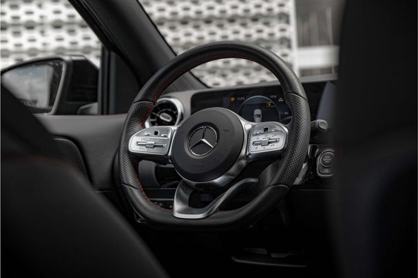 Mercedes-Benz GLA 180 100 kW image number 11