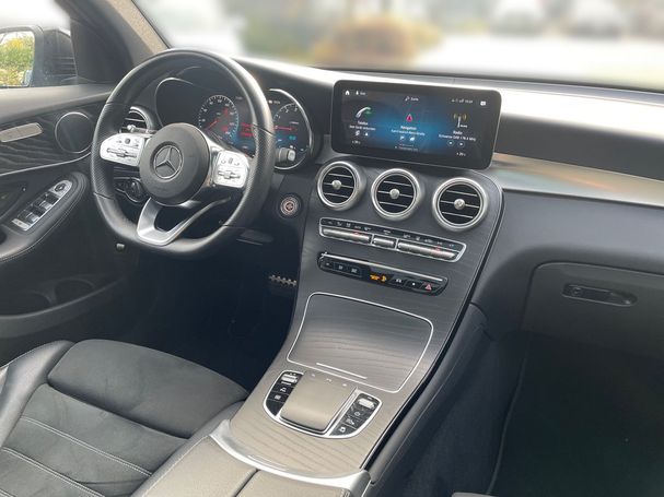 Mercedes-Benz GLC 300 de 225 kW image number 8