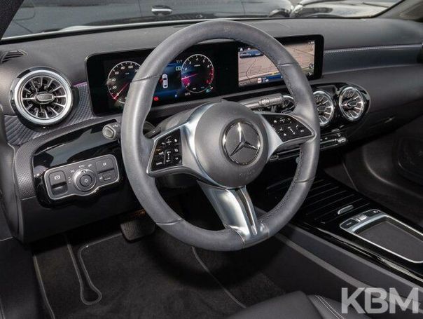 Mercedes-Benz A 200 120 kW image number 5