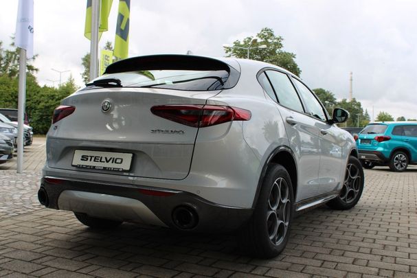 Alfa Romeo Stelvio 2.0 Turbo 206 kW image number 3