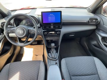 Car image 10