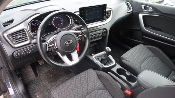 Kia XCeed 1.5 T-GDI 118 kW image number 6