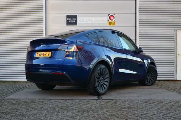 Tesla Model Y Long Range AWD 258 kW image number 8