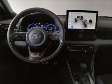 Car image 13