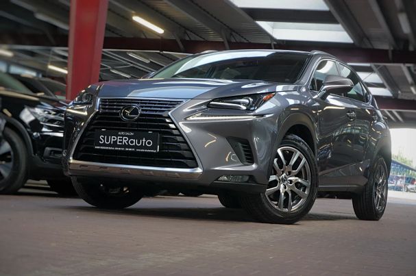 Lexus NX 300 AWD 175 kW image number 6