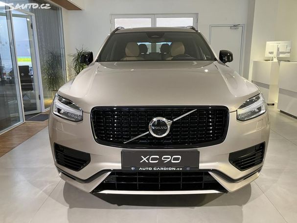 Volvo XC90 T8 Recharge AWD 335 kW image number 4