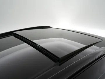 Car image 42