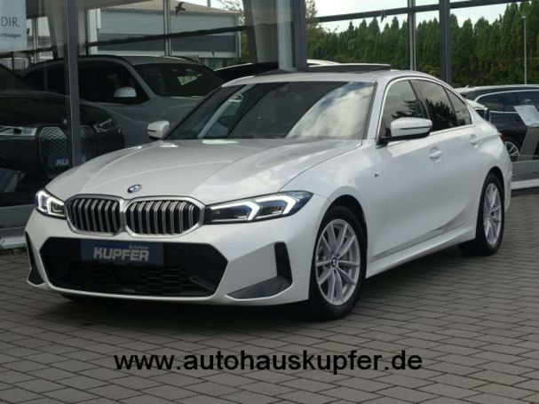 BMW 330i 180 kW image number 1