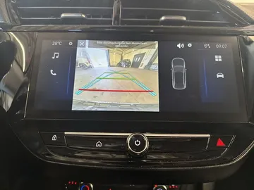 Car image 24