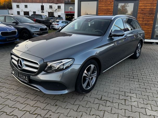 Mercedes-Benz E 220 d T 143 kW image number 2