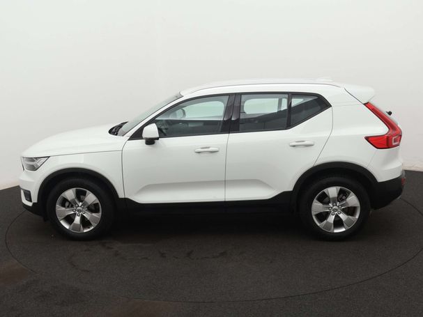 Volvo XC40 T3 Momentum Pro 120 kW image number 3