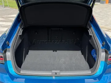 Car image 40