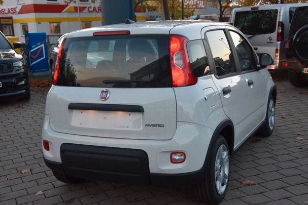 Fiat Panda 1.0 GSE Hybrid 51 kW image number 3