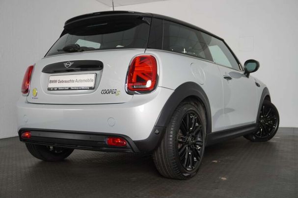 Mini Cooper SE Mini 135 kW image number 6