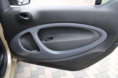 Car image 47