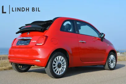 Car image 3