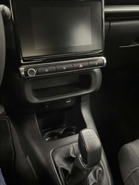 Car image 37