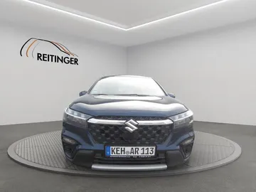 Car image 2
