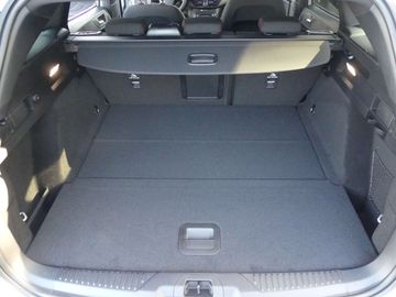 Car image 33