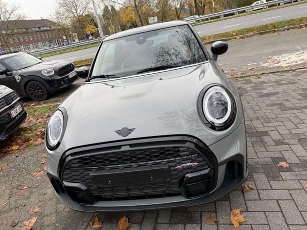 Mini Cooper JCW 100 kW image number 10