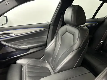 Car image 45