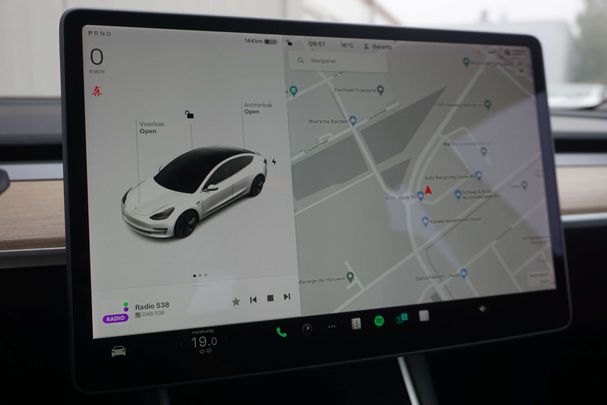 Tesla Model 3 60 Plus 340 kW image number 11