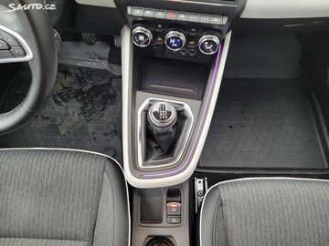 Car image 11