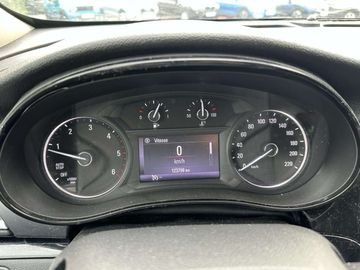 Car image 23