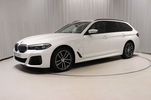 BMW 530i Touring xDrive 185 kW image number 1