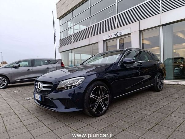 Mercedes-Benz C 300 225 kW image number 1