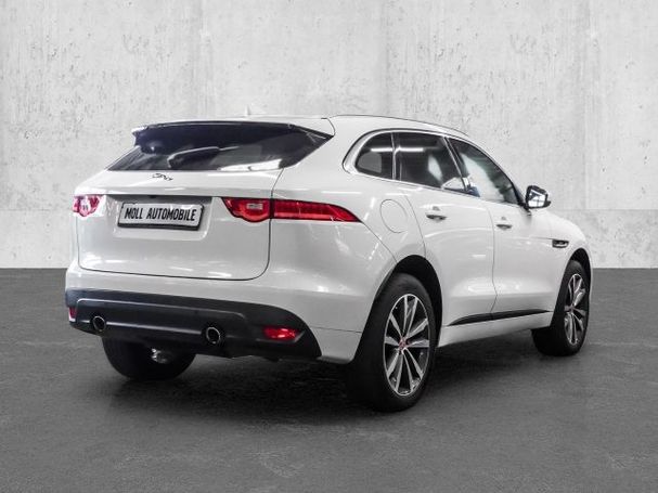 Jaguar F-Pace 30t AWD R-Sport 221 kW image number 2