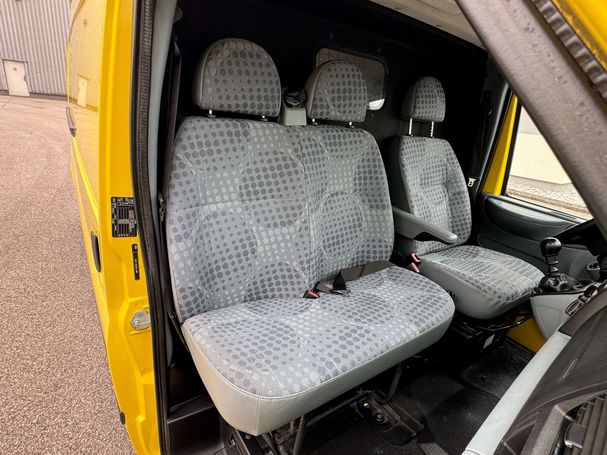 Ford Transit 300L 74 kW image number 14