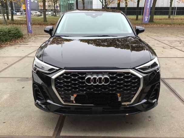 Audi Q3 35 TFSI S tronic Advanced Business 110 kW image number 3