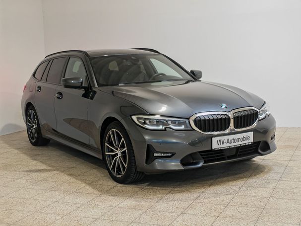 BMW 320d Touring Sport Line 140 kW image number 2