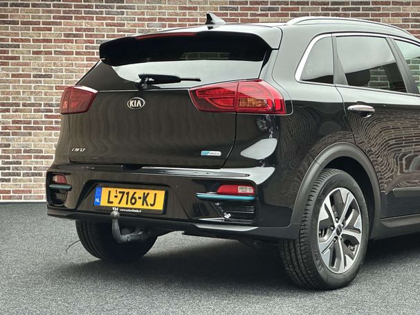 Kia Niro e 64 kWh 150 kW image number 36