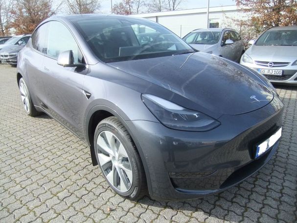 Tesla Model Y Long Range AWD 378 kW image number 2