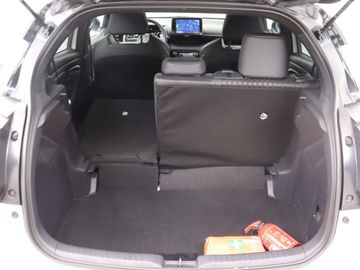 Car image 37