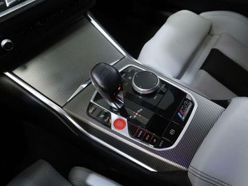 Car image 48