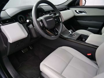 Car image 30