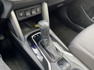 Car image 21