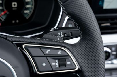 Car image 37