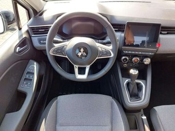 Car image 12