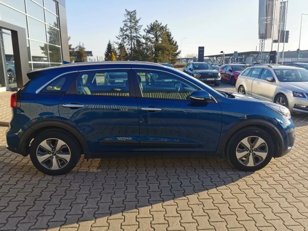 Kia Niro Hybrid 1.6 GDI 104 kW image number 2