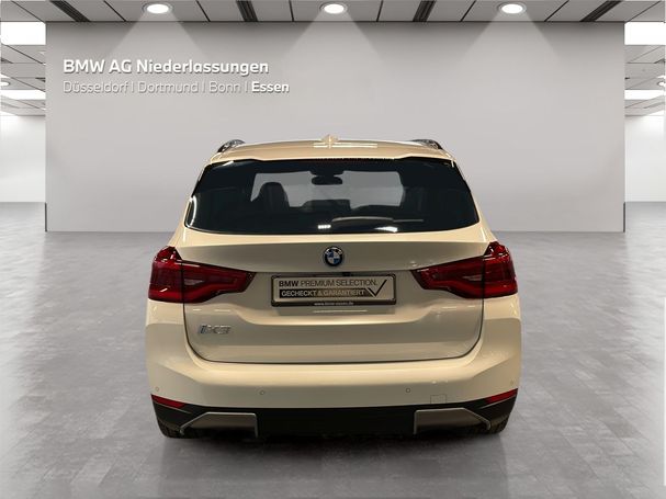 BMW iX3 210 kW image number 6