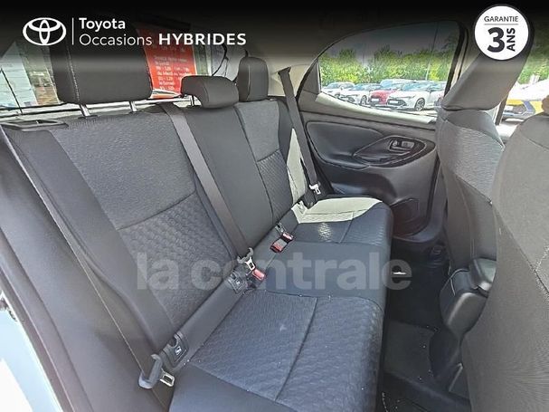 Toyota Yaris Hybrid 85 kW image number 6