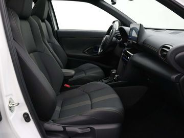 Car image 31