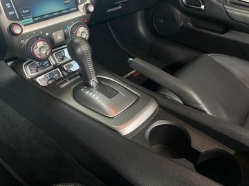 Car image 23