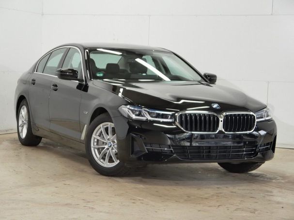 BMW 530 e 215 kW image number 2