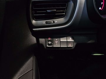 Car image 37